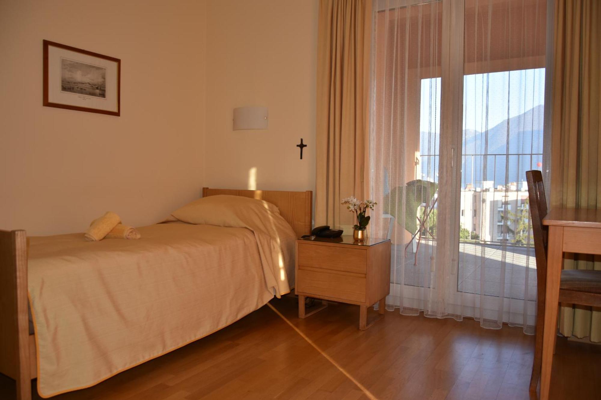 Hotel Casa Santa Birgitta Lugano Exterior foto