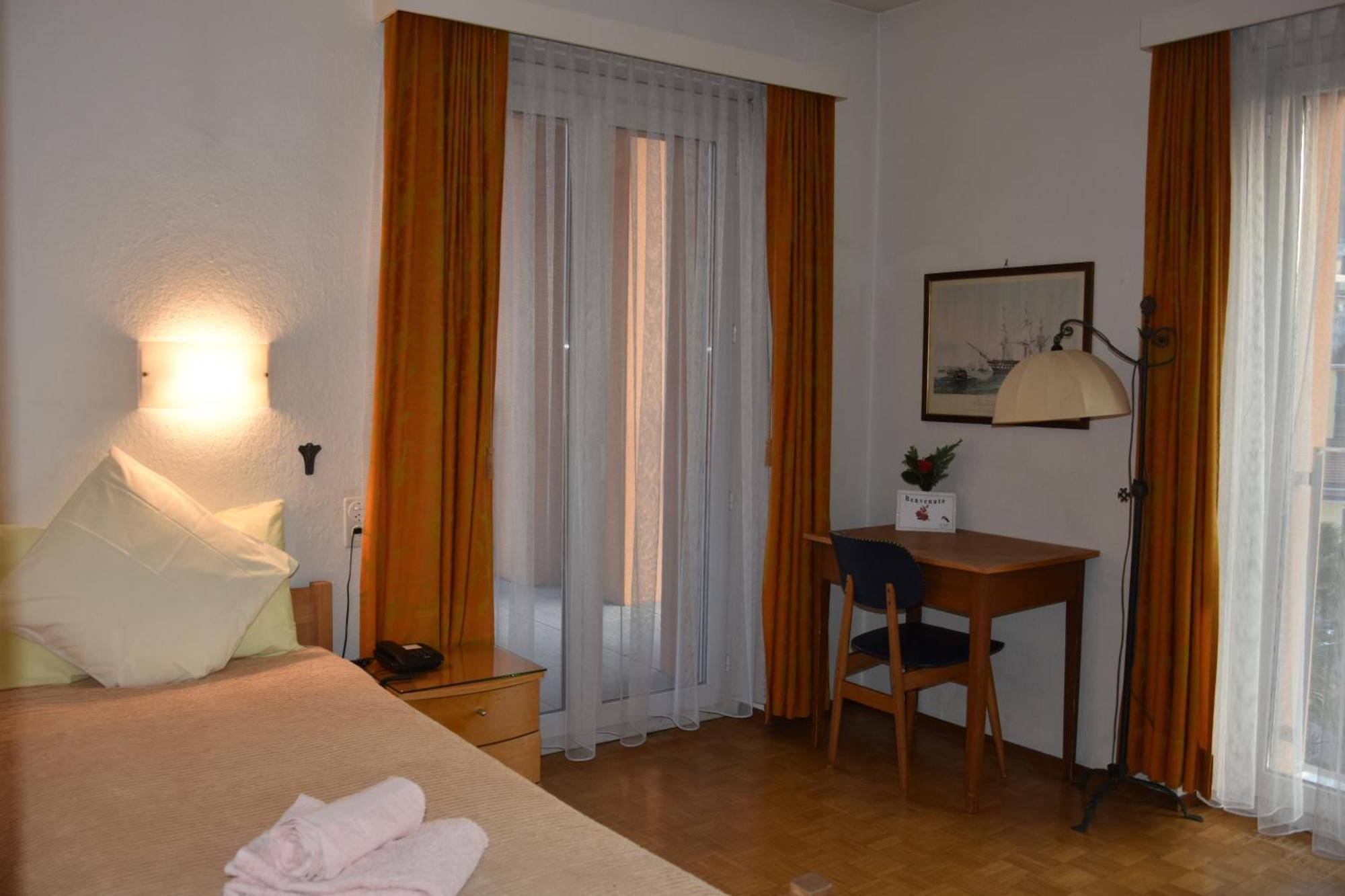 Hotel Casa Santa Birgitta Lugano Exterior foto